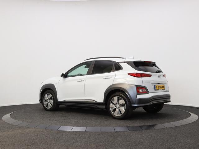 Hyundai Kona EV Comfort 64 kWh | Achteruitrijcamera | Navigatie |
