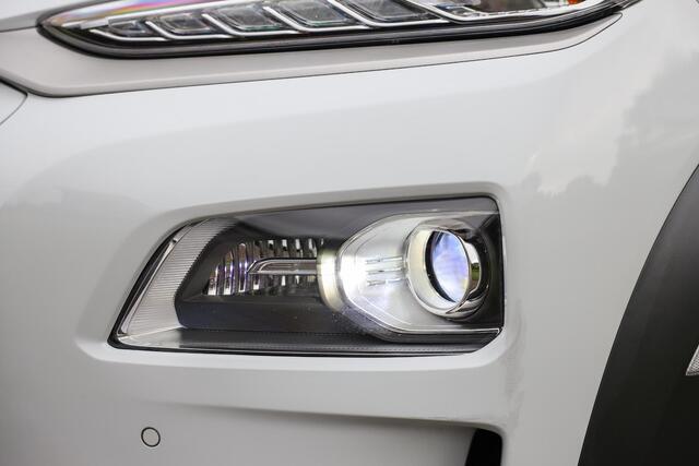 Hyundai Kona EV Premium 64 kWh ? Warmtepomp ? Leder ? Carplay