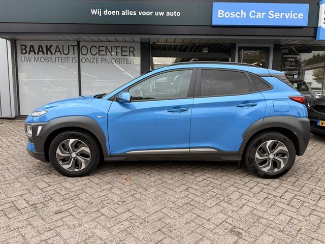 Hyundai Kona 1.6 GDI HEV Fashion | HUD |Camera | Trekhaak