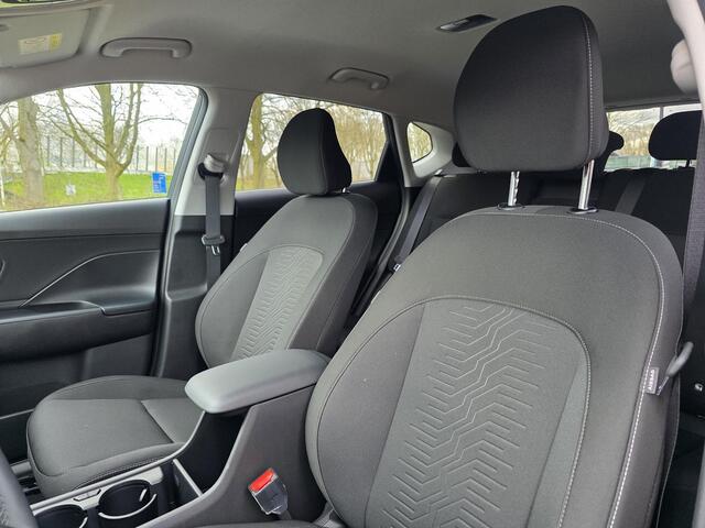 Hyundai Kona 1.6 GDI HEV Comfort Smart |¤5000 DEMOVOORDEEL | STOEL/-STUURVERWARMING | ELEKTRISCHE ACHTERKLEP | CAMERA |