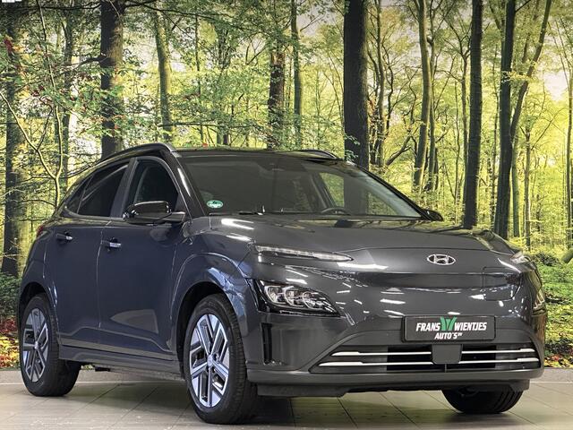 Hyundai Kona EV Comfort Smart 39 kWh | Parkeersensoren | Cruise Control | Achteruitrijcamera | Apple Carplay | Android Auto | Stoel/Stuurverwarming | Keyless | DAB | Airconditioning