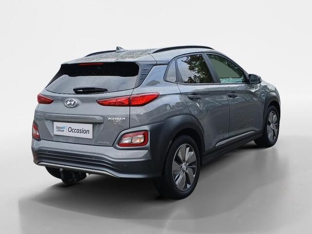 Hyundai Kona EV Premium 64 kWh | Leder | Camera | TREKHAAK | Head-Up | Elec Stoel | Stoelverw en ventilatie |