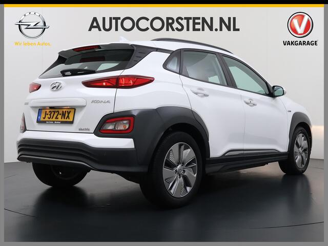 Hyundai Kona EV 64kWh Leder Warmtepomp Camera Adap. Cruise + stop&go Apple Carplay Android Comfort Ecc Pdc Navi* Isofix DAB Led Lmv 17" Lane Assist FCA Keyless 1e Eigenaar Origineel Nederlandse Auto