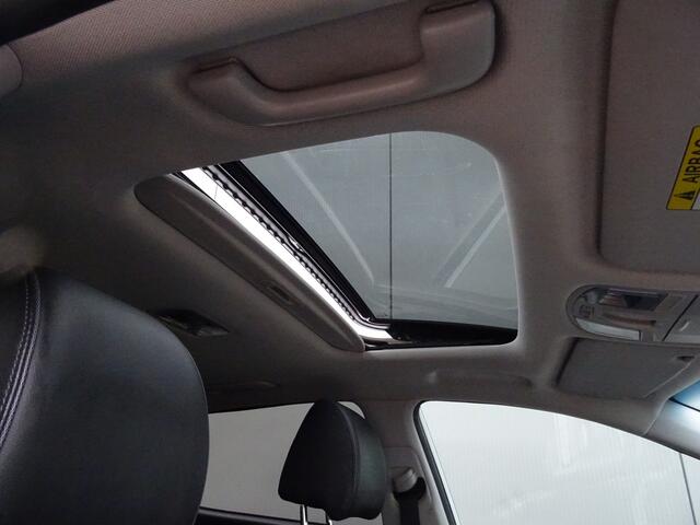 Hyundai Kona EV Premium 64 kWh * CARPLAY * WARMTEPOMP !!