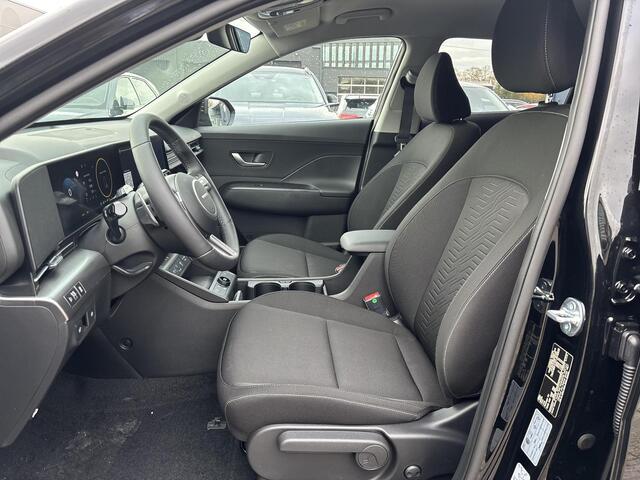 Hyundai Kona Electric Comfort Smart 64.8 kWh Apple Carplay / Android Auto | Adaptieve Cruise Control | Stoel / Stuurverwarming | Camera | LED-Verlichting | Uit Voorraad Leverbaar | Warmte Pomp |