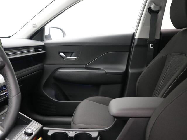 Hyundai Kona Electric Comfort Smart + BCA 48.4 kWh / Navigatie / Blind-Spot Collision-Avoidance Assist / Adaptieve Cruise Control / 19 inch N-Velgen