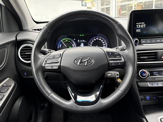 Hyundai Kona 1.6 GDI HEV Premium | Stuur + Stoelverwarming | Trekhaak |