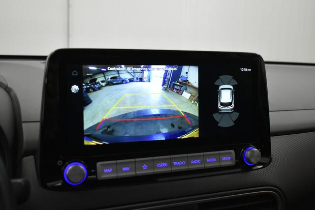 Hyundai Kona EV Premium 64 kWh 100% SOH Pano Cam Head-up Leder El-stoelen Winterpack