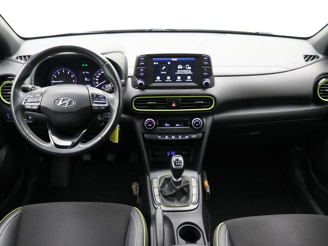 Hyundai Kona 1.0T Fashion / 1ste Eigenaar / Apple CarPlay & Android Auto Navigatie / Cruise Control / 17" LMV / Achteruitrijcamera / Airco Climat Control / Dealer onderhouden /