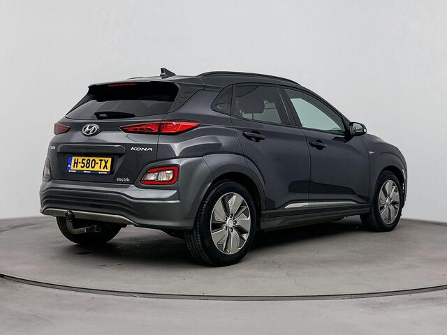 Hyundai Kona EV Fashion 64 kWh | Lane Assist | Dodehoek Detectie | Adaptive Cruise |