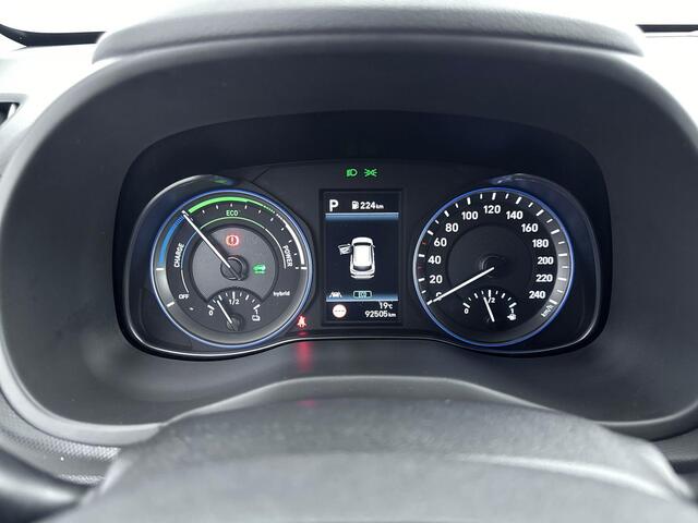 Hyundai Kona 1.6 GDI HEV Premium | Achteruitrij Camera | Adaptive Cruise | Lederen Bekleding | Navigatie | Lane Assist | Elektrische Stoelen |