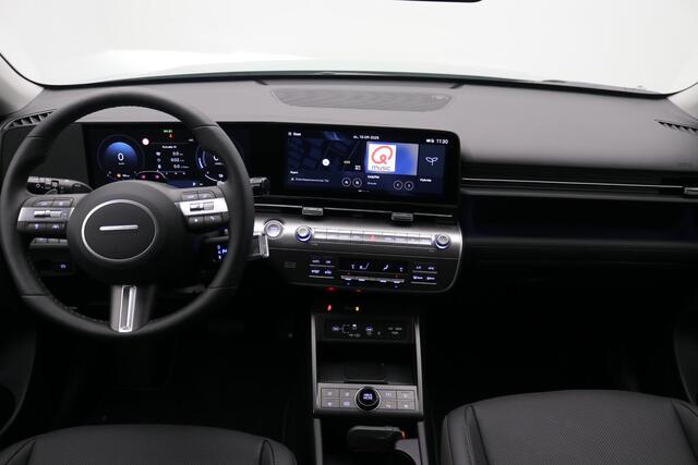 Hyundai Kona 1.6 GDI HEV Premium / ¤ 3.000,- Voordeel Op Nieuwprijs / Rijklaarprijs / Direct Leverbaar /Modeljaar 2026 / Navigatie / 18" LMV / Adaptieve Cruise Control / Parkeersensoren voor en achter / Stoelverkoeling / Stuurverwarming /