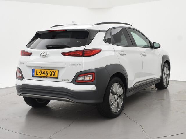 Hyundai Kona 64 kWh 204 PK AUT. + CAMERA | APPLE CARPLAY | STUURVERW. | STOELVERW. | LED | BTW AUTO