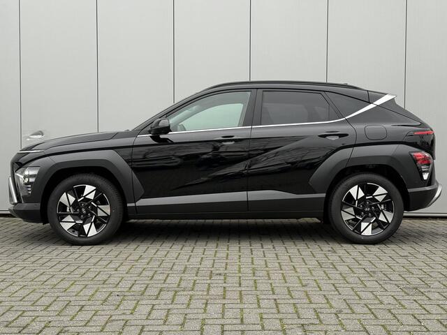 Hyundai Kona 1.6 GDI HEV Premium / 3000 Voordeel / MY 26 / Zwart Leder / Stoelverkoeling / Stoelverwarming Voor + Achter / Stuurverwarming / 360 Camera / BOSE Audio /