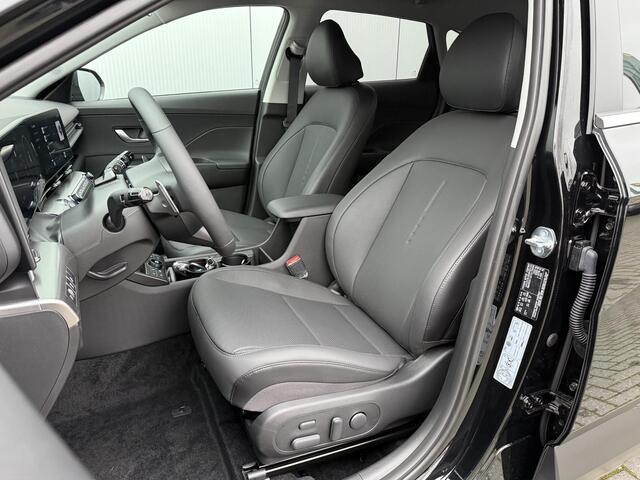Hyundai Kona 1.6 GDI HEV Premium / 3000 Voordeel / MY 26 / Zwart Leder / Stoelverkoeling / Stoelverwarming Voor + Achter / Stuurverwarming / 360 Camera / BOSE Audio /