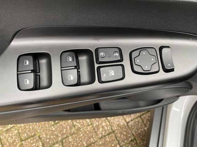 Hyundai Kona automaat navigatie EV 39 automaat