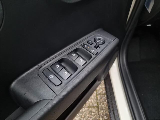 Hyundai Overige Hyundai Inster E-Motion 42 kWh