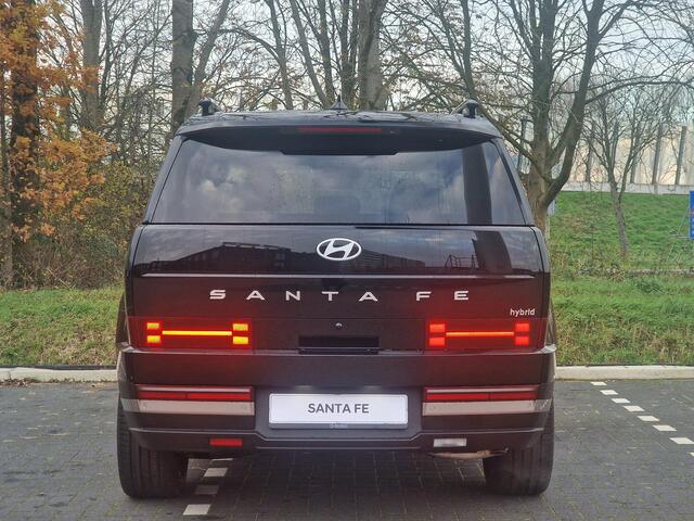 Hyundai SANTA FE 1.6 T-GDI HEV Premium Sky 7p. | ¤3000 KORTING | GLAZEN SCHUIF/-KANTELDAK | DIGITALE BINNESPIEGEL | HEAD-UP DISPLAY |