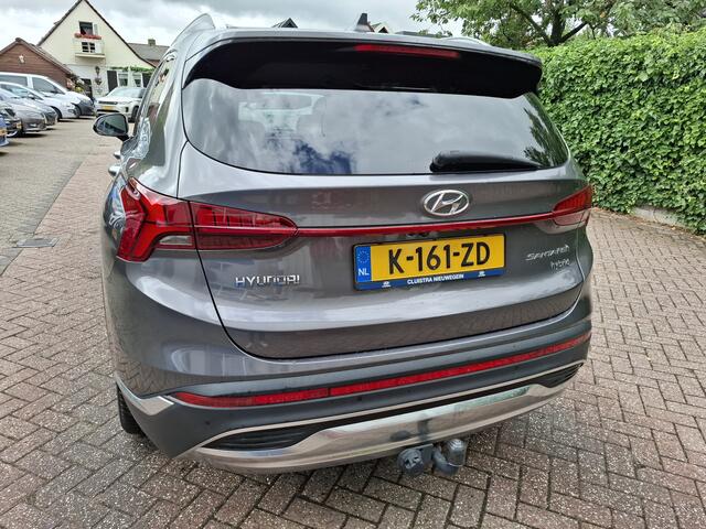 Hyundai SANTA FE 1.6 T-GDI HEV PREMIUM 7-PERSOONS/LEER/LED/NAVI/360 CAMERA 180PK