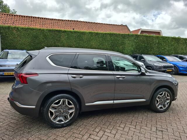 Hyundai SANTA FE 1.6 T-GDI HEV PREMIUM 7-PERSOONS/LEER/LED/NAVI/360 CAMERA 180PK