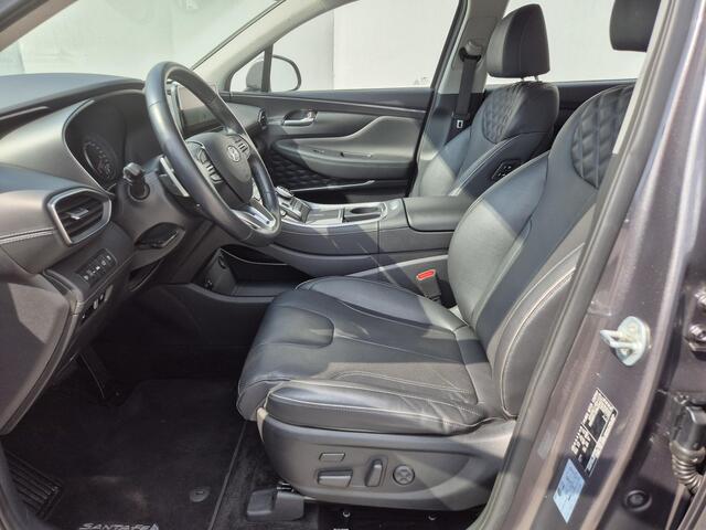 Hyundai SANTA FE 1.6 T-GDI PHEV Plug-in Premium Automaat / Apple Carplay Android Auto / Adaptief CC / Achteruitrijcamera / Stuur- Stoel en Achterbankverwarming / Elektrische achterklep / Trekgewicht 1350 / Climate control / kg /