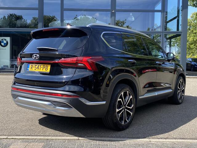 Hyundai SANTA FE 1.6 T-GDI PHEV Premium Sky VAN: 37.900,- VOOR: 35.440,- UW HERFSTVOORDEEL: 2.460,- EURO | RIJKLAARPRIJS INCL. 12MND BOVAG