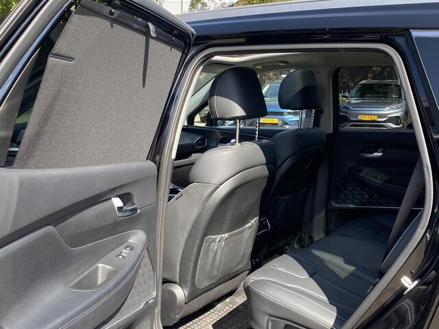 Hyundai SANTA FE 1.6 T-GDI PHEV Premium Sky VAN: 37.900,- VOOR: 35.440,- UW HERFSTVOORDEEL: 2.460,- EURO | RIJKLAARPRIJS INCL. 12MND BOVAG