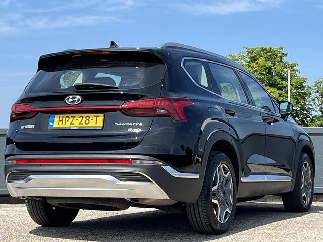 Hyundai SANTA FE 1.6 T-GDI PHEV 265 PK Comfort Smart 7p. | 7-Persoons | Vol lederen bekleding | Full map Navi & Multimedia Apple Carplay / Android Auto |