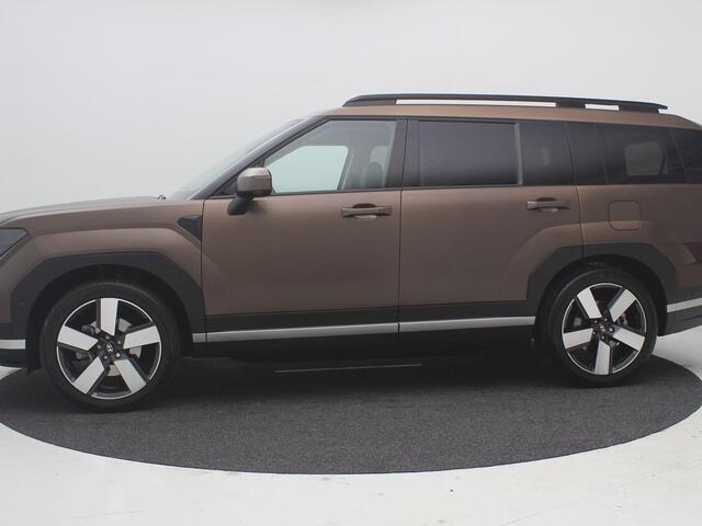 Hyundai SANTA FE 1.6 T-GDI HEV Premium 7-Persoons / Trekhaak Afneembaar / Leder / Stoelverkoeling & Verwarming / 360 Camera / Adaptive Cruise Control / HUD Display / NL Auto / Full Option