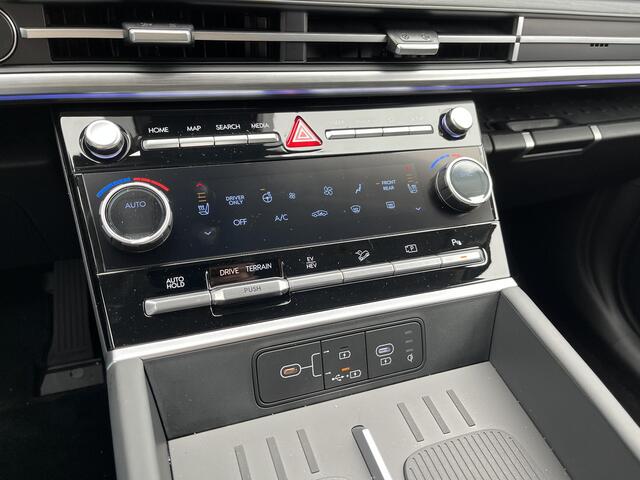 Hyundai SANTA FE 1.6 T-GDI PHEV Comfort Plus Limited 4WD 7p. Apple Carplay/Android Auto/ lichtmetalen velgen 20"/ airco (automatisch)/