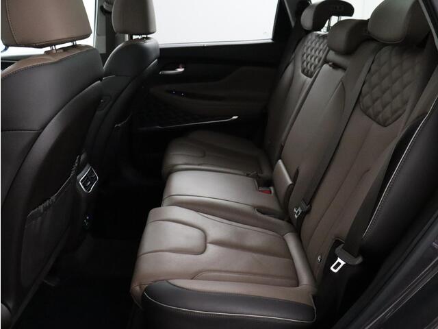 Hyundai SANTA FE 1.6 T-GDI PHEV Premium Sky 7p. | Pano! | 360° Camera | ACC!