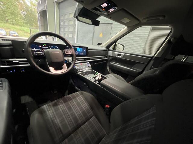 Hyundai SANTA FE 1.6 T-GDI PHEV Comfort Smart 4WD 7p. | Trekhaak | ACC | Camera | Stoelverwarming | 20 Inch