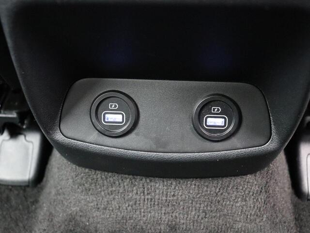 Hyundai SANTA FE 1.6 T-GDI PHEV Comfort Smart 7p. | Lederen bekleding | Keyless Entry | 7 Persoons | Stoelverwarming | 5 jaar Fabrieksgarantie |