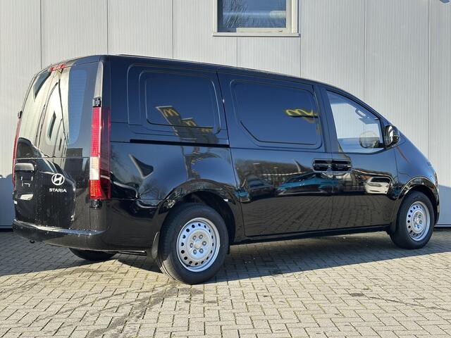 Hyundai Staria 1.6 T-GDI HEV / 30% Korting / Navigatie / Climate Control / Zijwind Assistent / DAB Radio / Achteruitrijcamera /