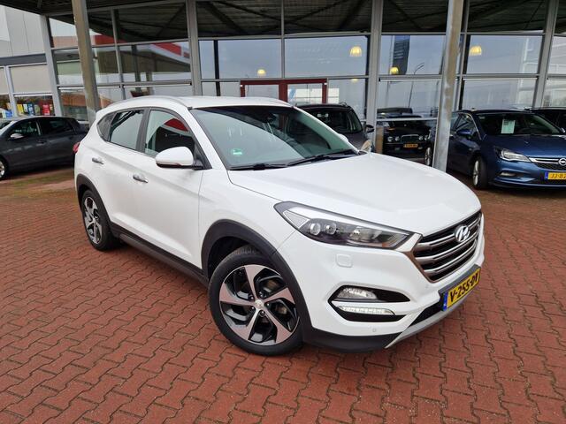 Hyundai TUCSON 2.0 CRDI Bedrijfswagen 6 MND BOVAG GAR. | TREKHAAK | NAVI | CAMERA | LEER | STOEL KOELING + VERW.