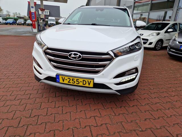 Hyundai TUCSON 2.0 CRDI Bedrijfswagen 6 MND BOVAG GAR. | TREKHAAK | NAVI | CAMERA | LEER | STOEL KOELING + VERW.