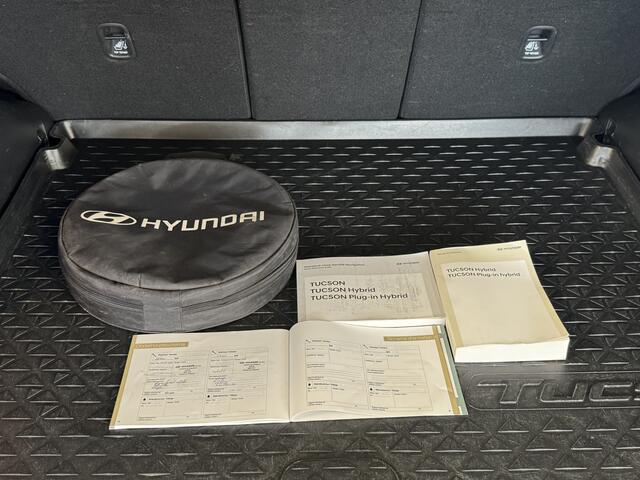 Hyundai TUCSON 1.6 T-GDI PHEV Premium 4WD 360cam, Leder, Stoelverwarming/ Koeling, L/m, Zeer mooi!