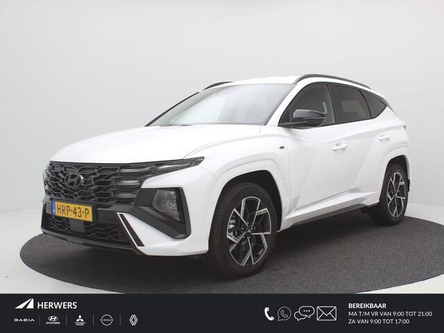 Hyundai TUCSON 1.6 T-GDI PHEV N Line Edition / Navigatie / Leer-Alcantara bekleding met rode stiksel / 19" LMV / Stoelverwarming voor / LED verlichting /