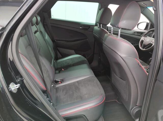 Hyundai TUCSON 1.6 CRDi mild-hybride 136PK / 48V N-Line / Trekhaak / Navigatie / Pdc.+Camera / 1/2Leder / Airco-ecc./ Stoelverwarming /