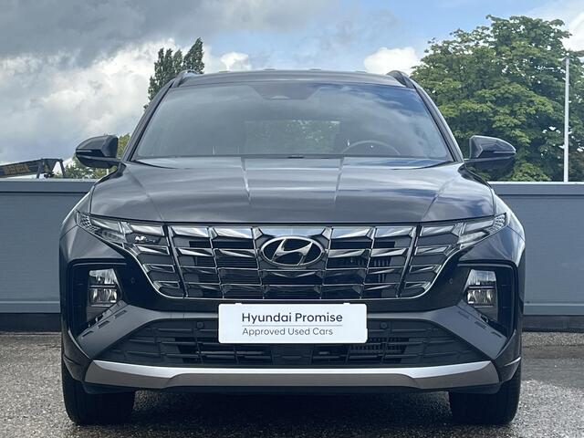 Hyundai TUCSON 1.6 T-GDI HEV 230 PK N Line | 1650 kg trekvermogen | Geïntegreerde navigatiesysteem | Stoelverwarming | Android Auto & Apple Carplay | 19'' Lichtmetalen velgen |