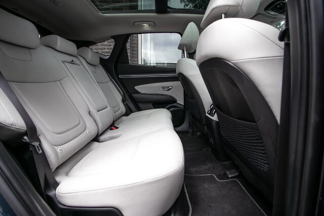 Hyundai TUCSON 1.6 T-GDI PHEV Premium Sky 4WD All-in rijklrprs | pano-schuif- k dak | Stoelvent. |