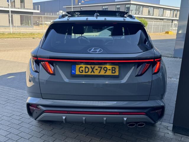 Hyundai TUCSON 1.6 T-GDI PHEV N Line Sky 265PK | Pano dak | Full options | Nett
