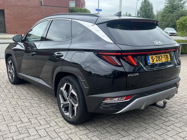 Hyundai TUCSON 1.6 T-GDI PHEV 265 pk Comfort Smart 4WD Navigatie Trekhaak LMV ACC DAB Camera Keyless Getint Glas Stoel + Stuur Verwarming NL Auto Plug In Hybride