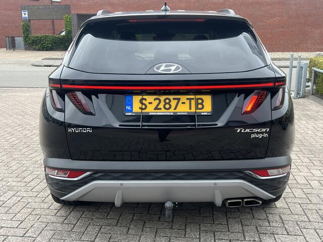 Hyundai TUCSON 1.6 T-GDI PHEV 265 pk Comfort Smart 4WD Navigatie Trekhaak LMV ACC DAB Camera Keyless Getint Glas Stoel + Stuur Verwarming NL Auto Plug In Hybride