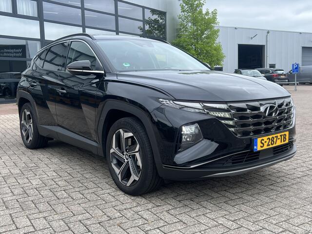 Hyundai TUCSON 1.6 T-GDI PHEV 265 pk Comfort Smart 4WD Navigatie Trekhaak LMV ACC DAB Camera Keyless Getint Glas Stoel + Stuur Verwarming NL Auto Plug In Hybride