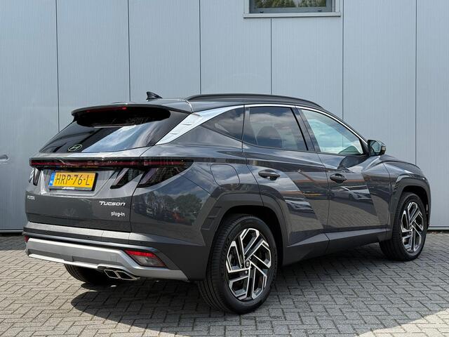 Hyundai TUCSON 1.6 T-GDI PHEV Premium / Navigatie / Elektrische Stoel met Geheugenfunctie / Achteruitrijcamera / Stoelverwarming / Apple Carplay & Android Auto /