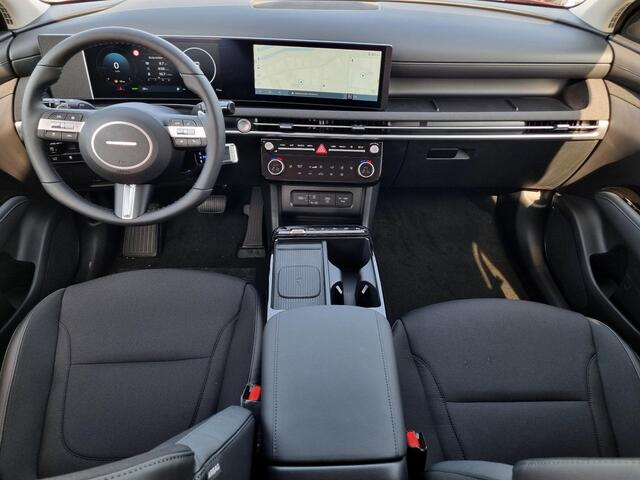 Hyundai TUCSON 1.6 T-GDI PHEV Comfort Smart / Stoel- & Stuurverwarming / Achteruitrijcamera / Parkeersensoren Voor + Achter / Snel Leverbaar! /