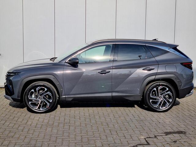 Hyundai TUCSON 1.6 T-GDI PHEV Comfort Smart / Stoel- & Stuurverwarming / Achteruitrijcamera / Parkeersensoren Voor + Achter / Snel Leverbaar! /