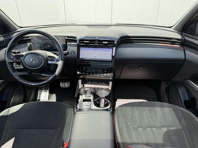 Hyundai TUCSON 1.6 T-GDI PHEV 265pk N Line Sky 4WD / Rondomzicht camera / Apple Carplay Android Auto / Adaptief cruise control / Trekgewicht 1350 Kg / Stuur- en Stoelverwarming / Elektrisch bedienbare stoelen - achterklep /