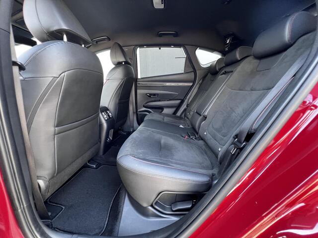 Hyundai TUCSON 1.6 T-GDI PHEV N Line 4WD / Dealer onderhouden / Trekgewicht 1.350 Kg / Accu SoH 100% / Camera / Adaptief CC / Stuur- en Stoelverwarming / Elektrische klep / Apple Carplay Android Auto /